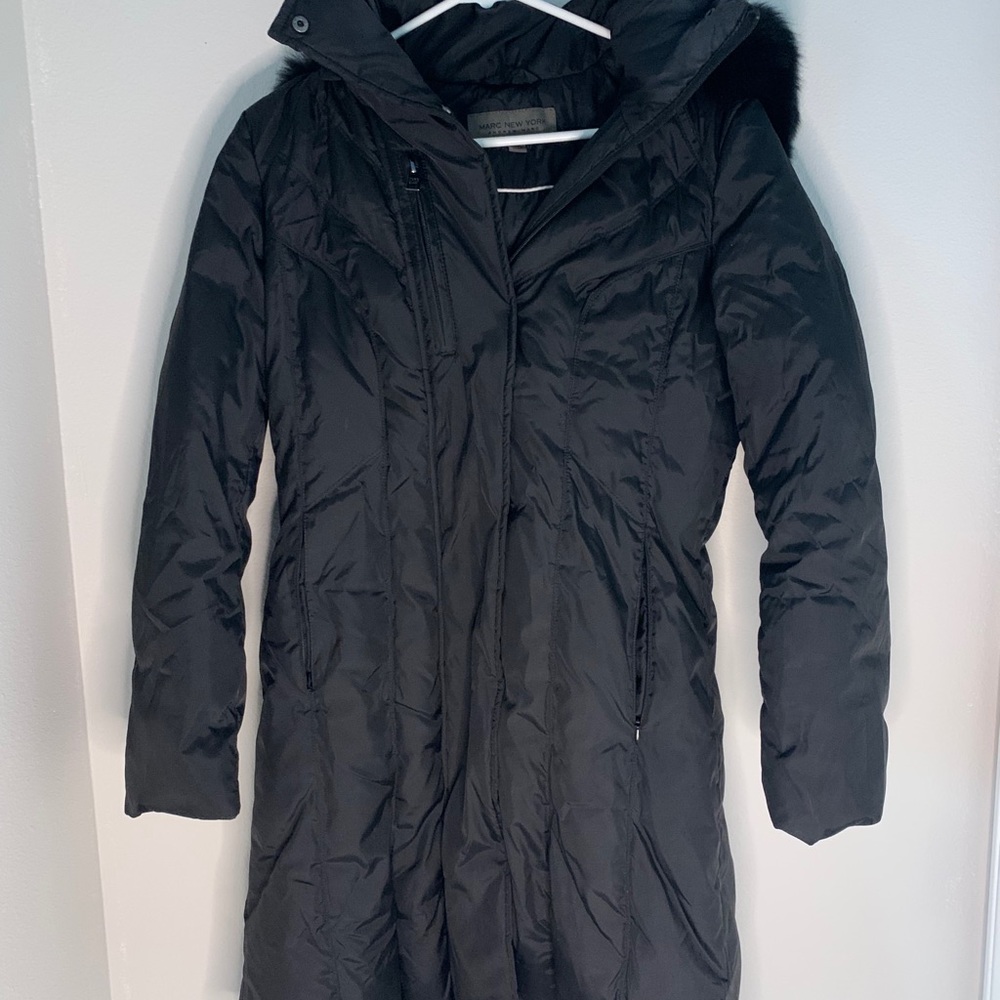 Marc New York Andrew Marc fitted down black coat